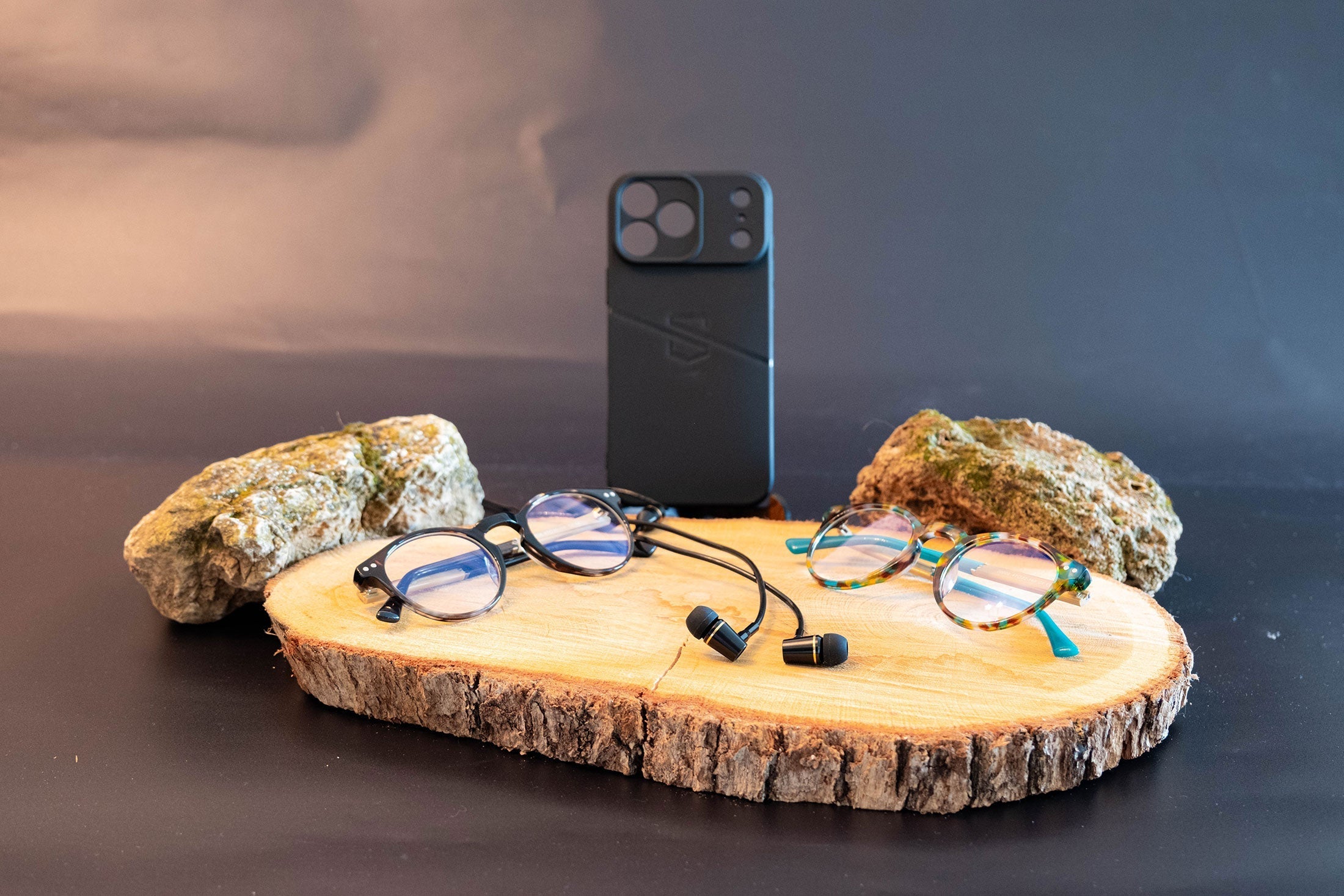 Executive EMF Guide: Protect Your Health on Every Call